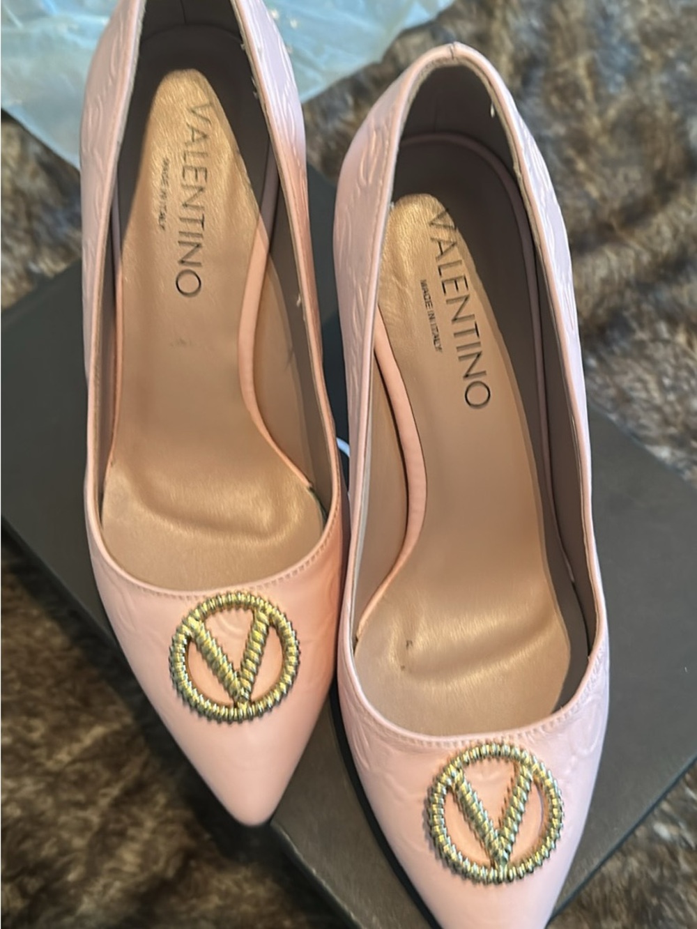 Valentino Pale Pink Pointed-Toe Leather Pumps with Gold Logo Emblem